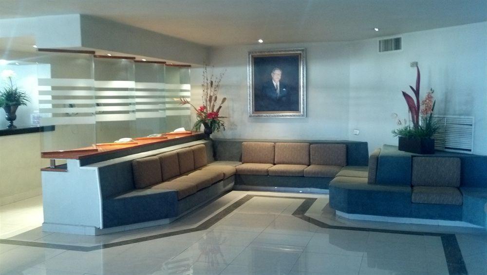 Fastos Hotel Monterrey Exterior photo
